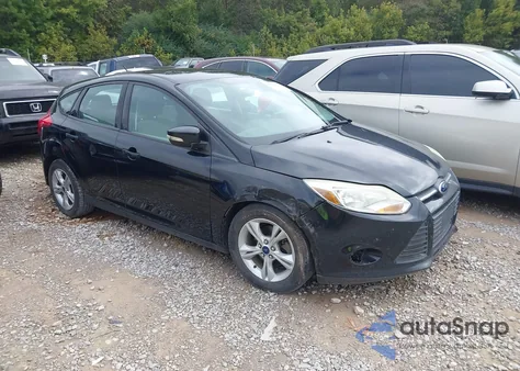 2014 Ford Focus Se z USA, uszkodzony, nr VIN 1FADP3K2XEL403590